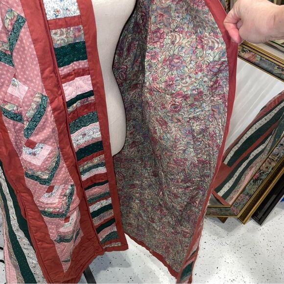 Hand Crafted Multicolor Quilted Robe - Picture 7 of 13